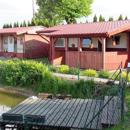 Pokoje Zabi Staw Mikołajki Exteriör bild