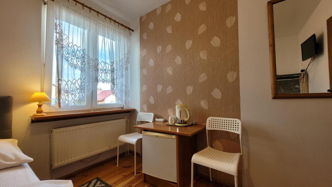 Pokoje Zabi Staw Mikołajki Exteriör bild